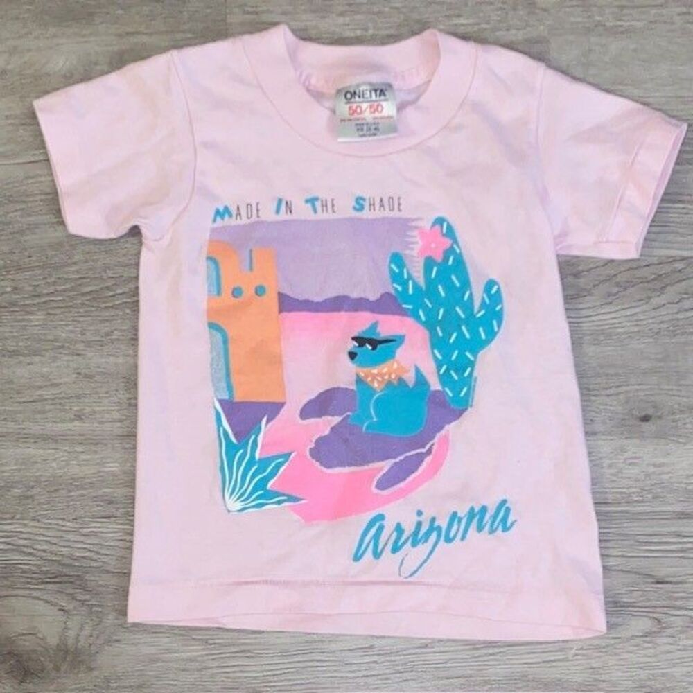 Vintage Kids Made in the shade Arizona Wolf Cactus Oneita XS Pink T Shirt USA